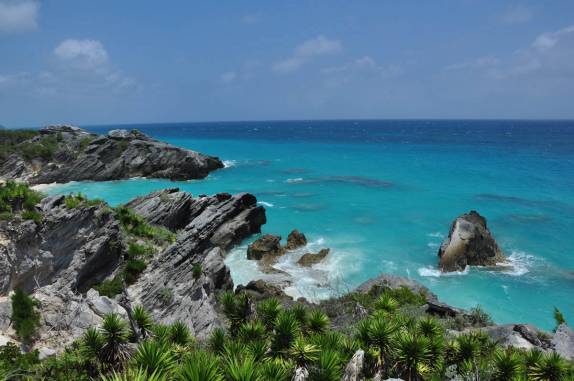 O maravilhoso mar de Bermuda, na costa sul da ilha